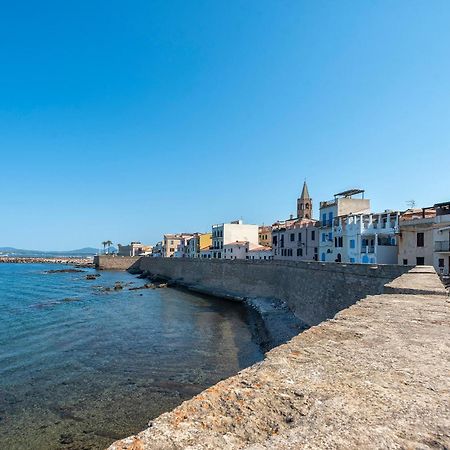 Carlo Alberto Apartment, Alghero Old Town, Near The Beach ภายนอก รูปภาพ