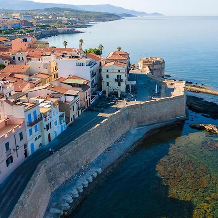 Carlo Alberto Apartment, Alghero Old Town, Near The Beach ภายนอก รูปภาพ