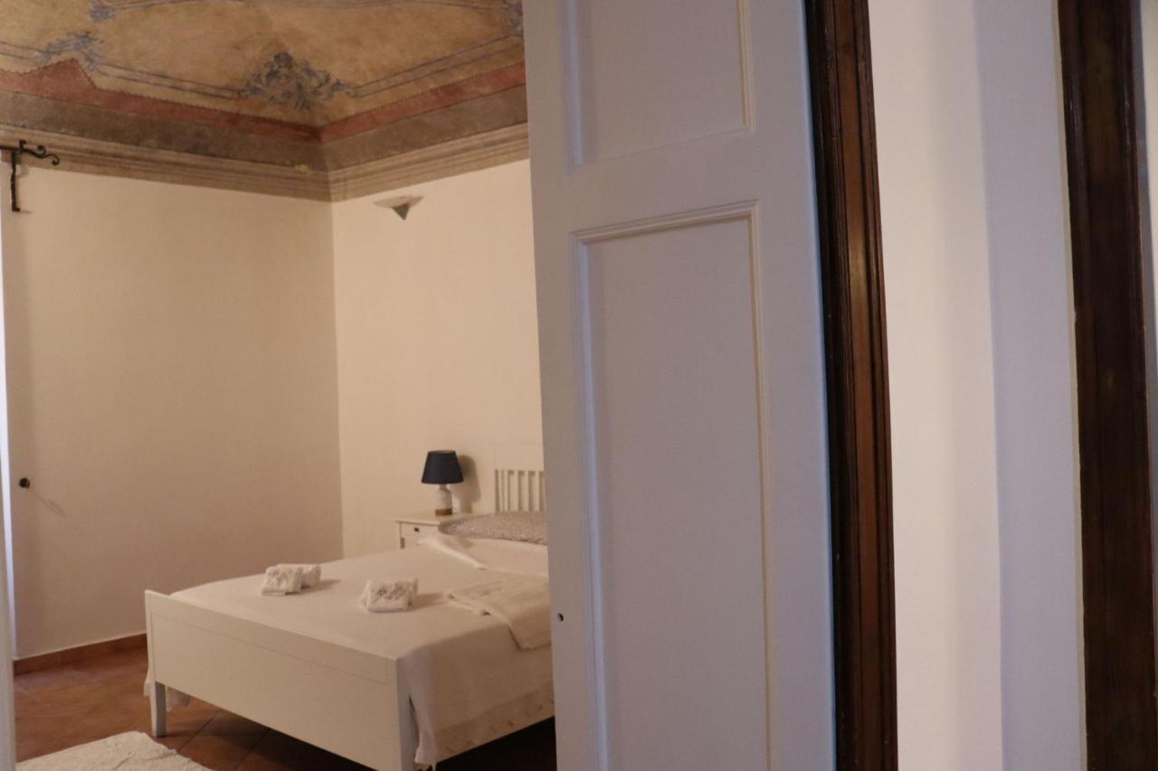 Carlo Alberto Apartment, Alghero Old Town, Near The Beach ภายนอก รูปภาพ