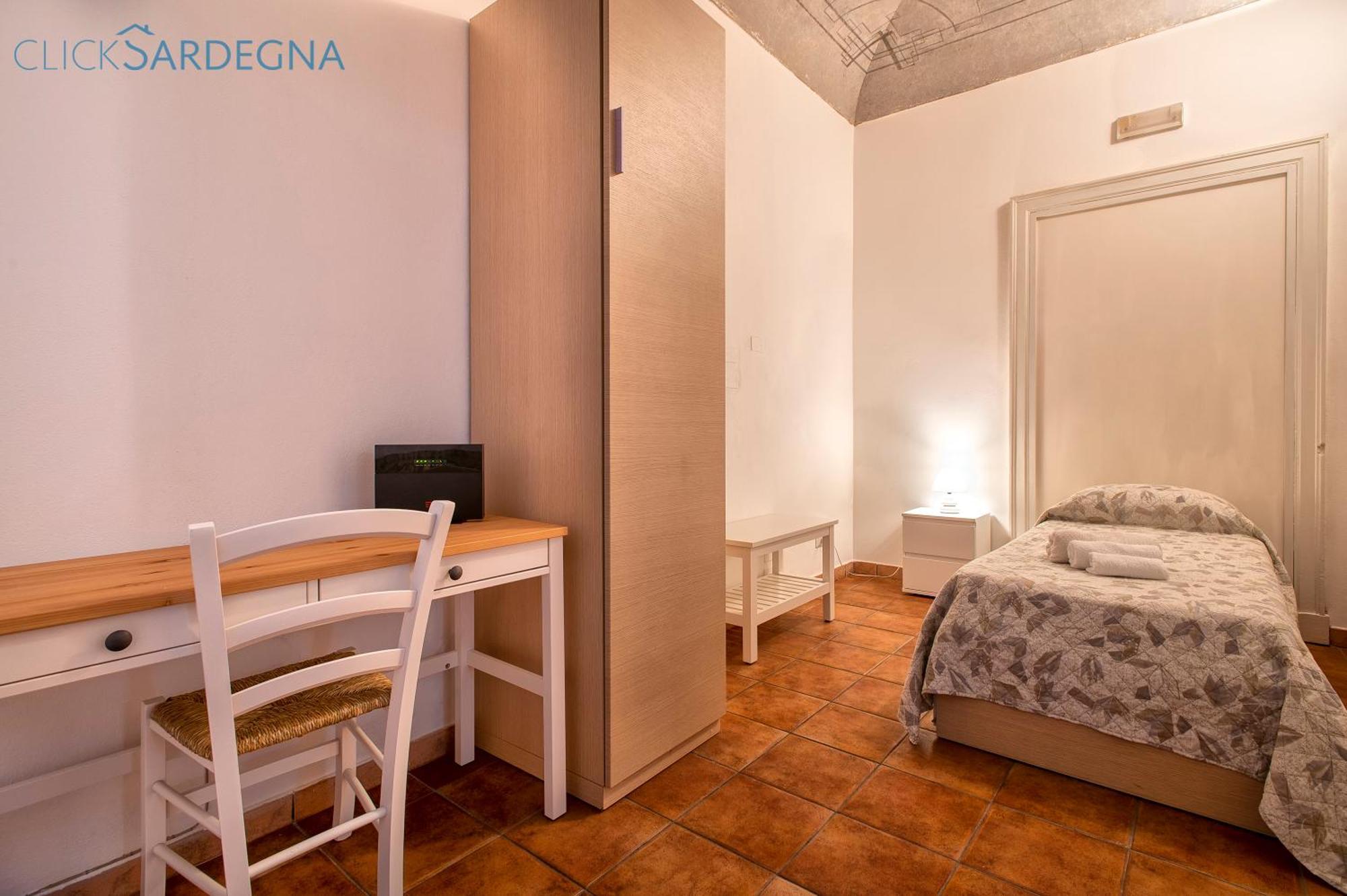 Carlo Alberto Apartment, Alghero Old Town, Near The Beach ภายนอก รูปภาพ