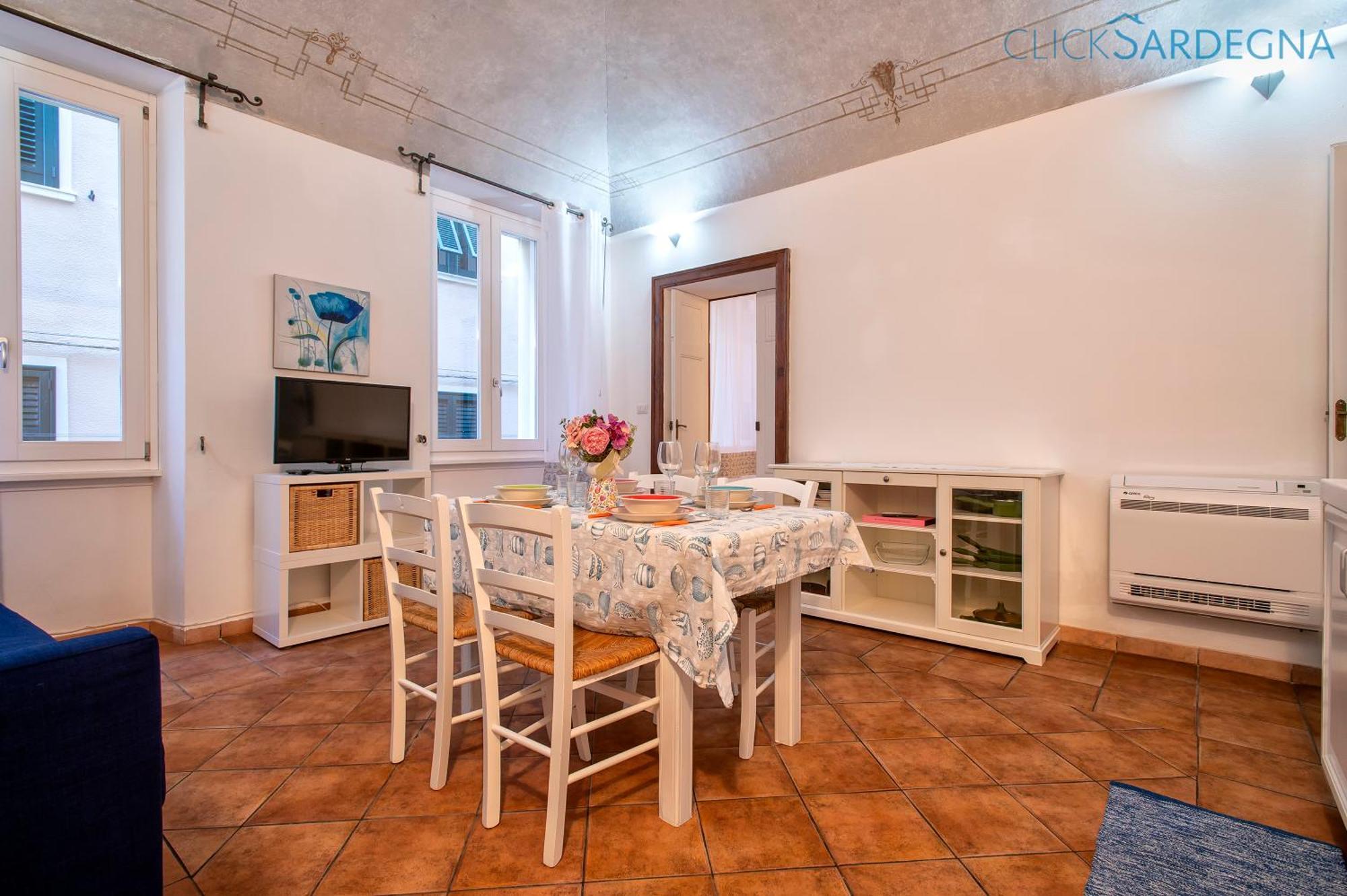 Carlo Alberto Apartment, Alghero Old Town, Near The Beach ภายนอก รูปภาพ